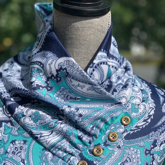 Muisey Patterned Long Sleeved Tunic - Picture 3 of 6